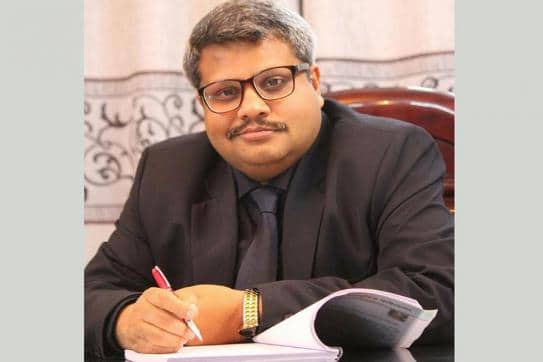 সাহেদের ফাঁদে পড়ে তছনছ দুই তারকা দম্পতির সংসার