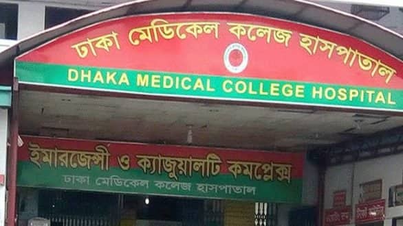 ফার্মগেটে কাভার্ডভ্যানের ধাক্কায় পাঠাও চালকের মৃত্যু