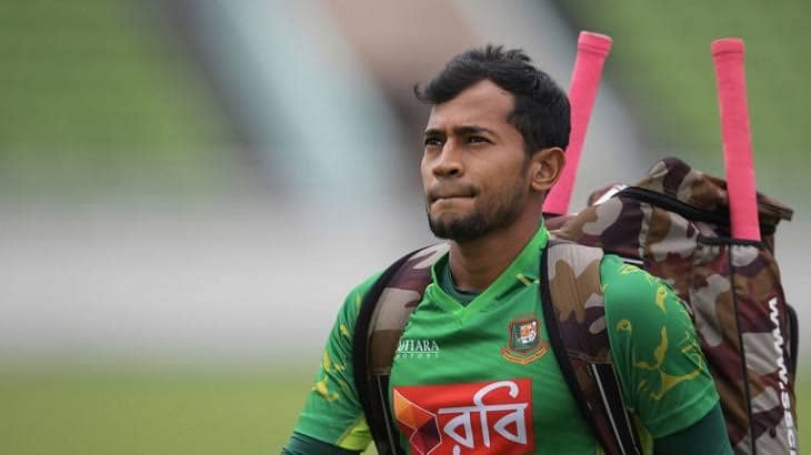 পাকিস্তান যেতে চাইছেন না মুশফিক
