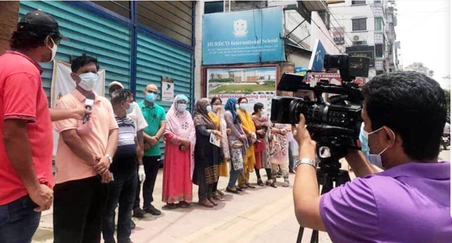 অগ্রিম ফি না দেয়ায় ক্লাস থেকে শিক্ষার্থী বহিষ্কার!