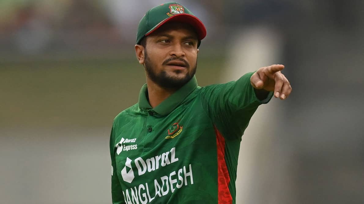 পাপন ভাইয়ের অফিশিয়ালি বলা উচিত হয় নাই : সাকিব
