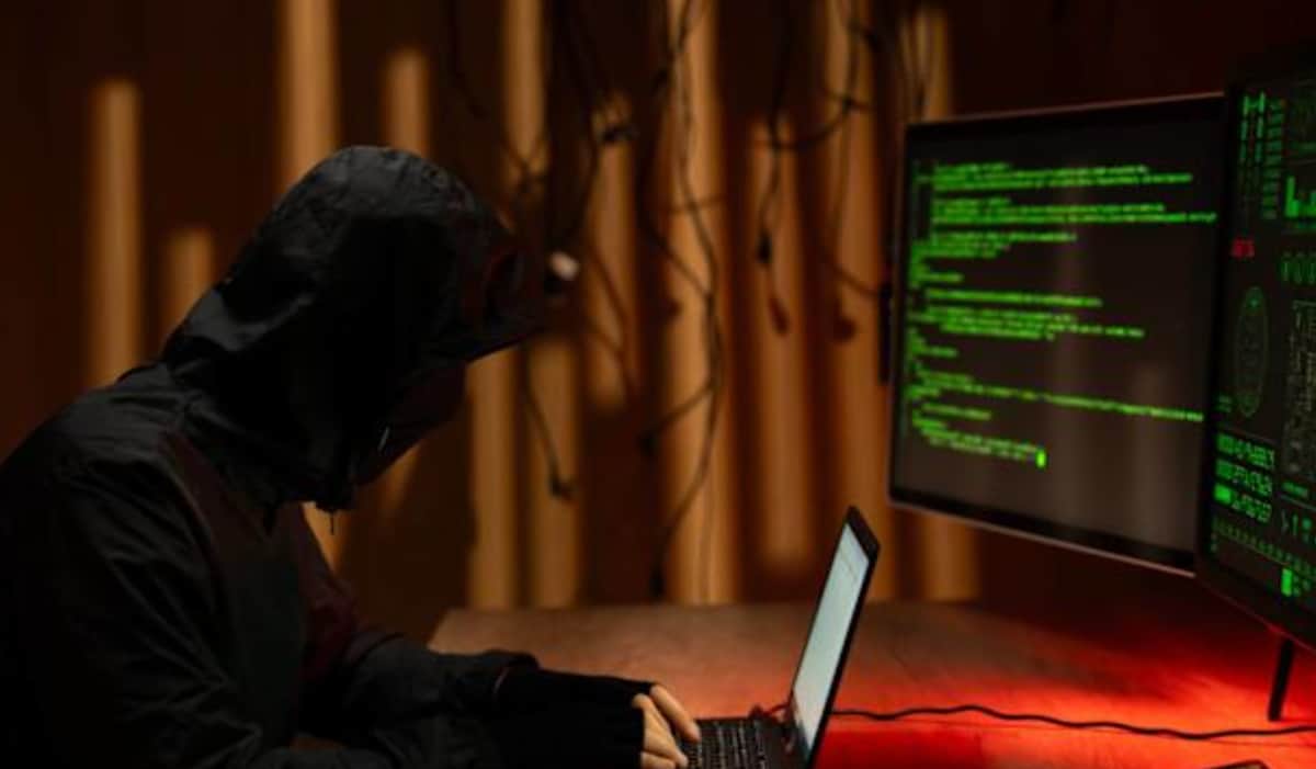 Microsoft Warns CryptoBandits Malware Hijacks