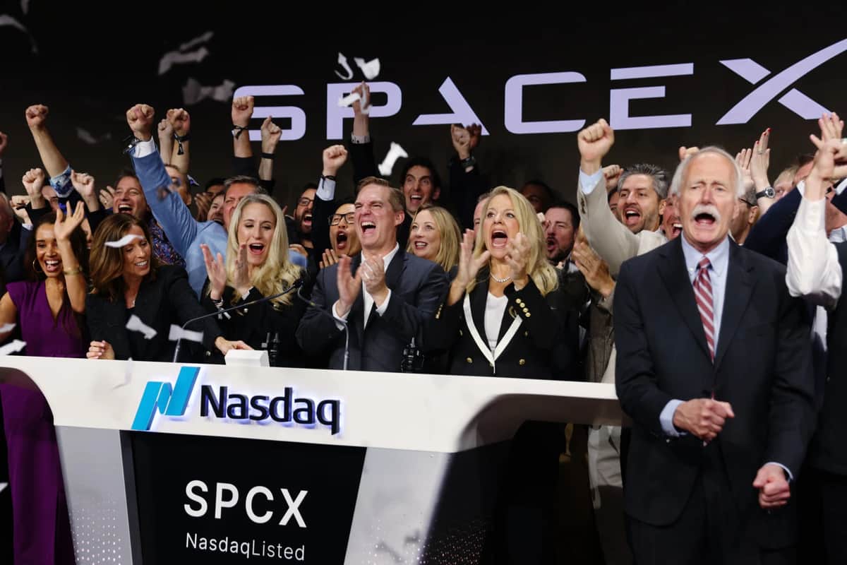 SpaceX stock first day trading