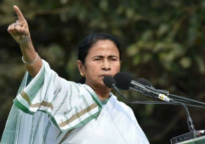 বিজেপিকে ‘তুঘলকের বংশধর’ বললেন মমতা