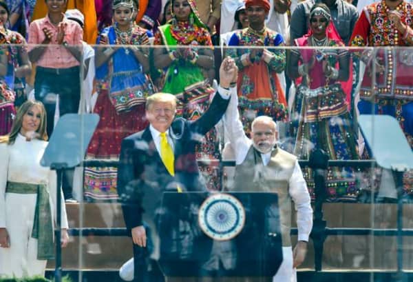 ভারতের সঙ্গে প্রতিরক্ষা চুক্তির ঘোষণা দিলেন ট্রাম্প