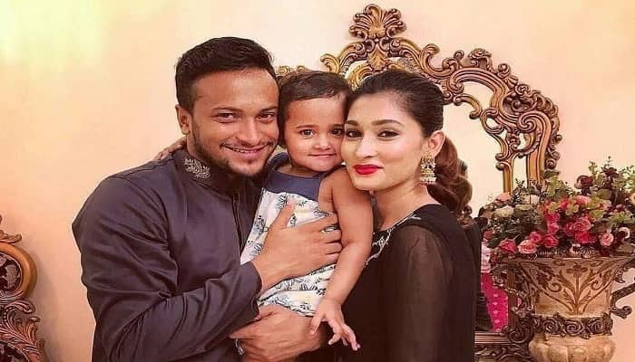বিশ্ব ভালোবাসা দিবসে সাকিবের আবেগী স্ট্যাটাস