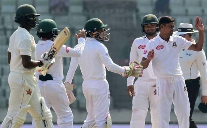 দিনের শুরুতেই তাইজুলের আঘাত