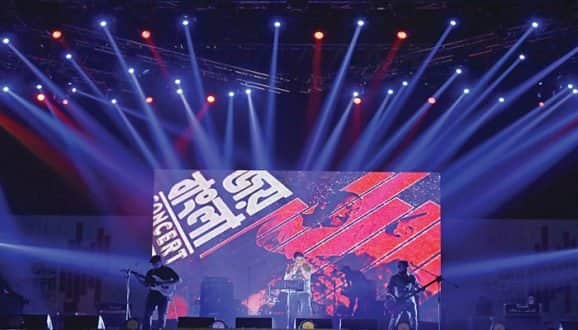 আর্মি স্টেডিয়ামে শুরু হয়েছে জয়বাংলা কনসার্ট