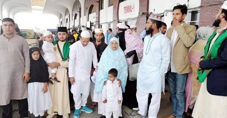 ওমরাহ যাত্রীদের ভিসা ফি ফিরিয়ে দেবে সৌদি