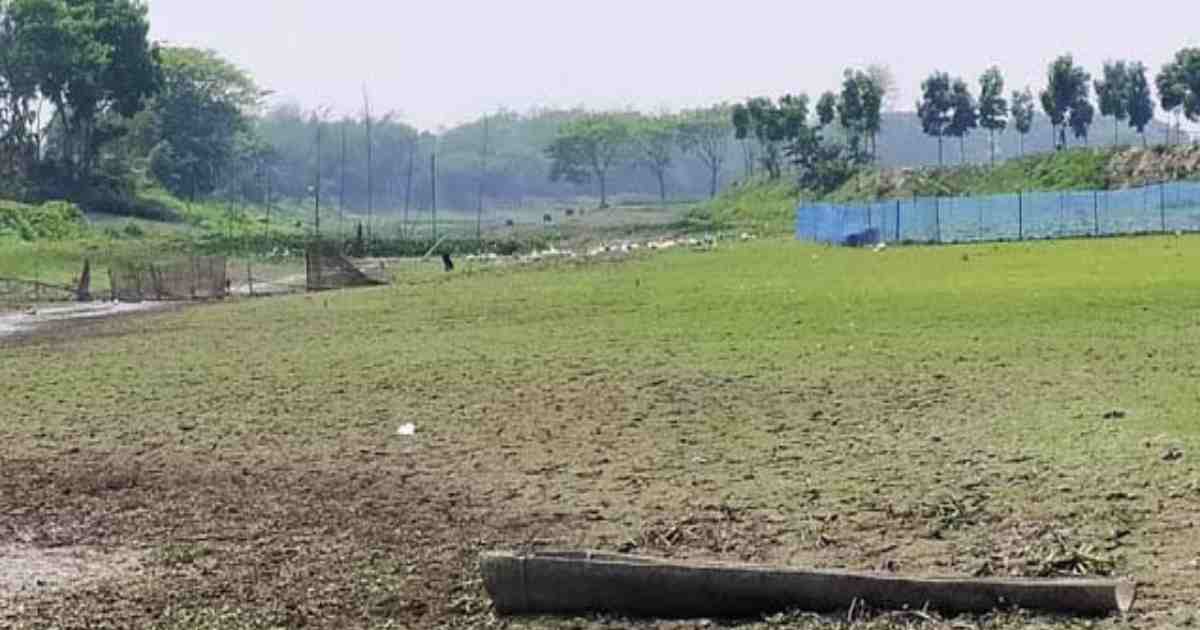 পানিশূন্য কপোতাক্ষ নদ, হারিয়েছে চিরচেনা রূপ!