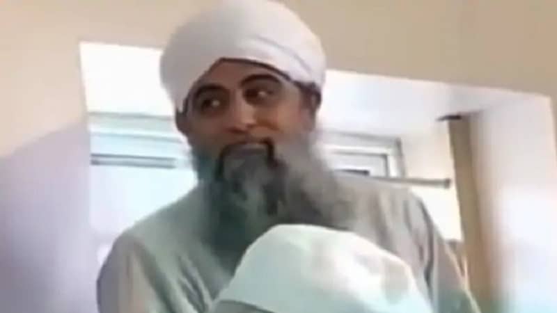 চাপে মাওলানা সাদ, ছেলেকে পুলিশের জিজ্ঞাসাবাদ