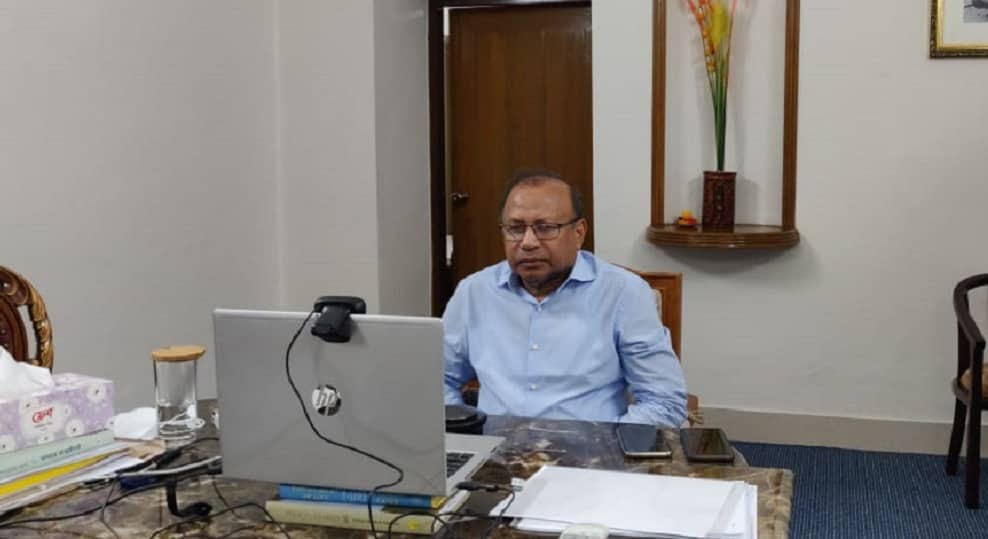 লোকসমাগম কমিয়ে কোরবানির পশুর হাট আয়োজনের আহ্বান এলজিআরডি মন্ত্রীর