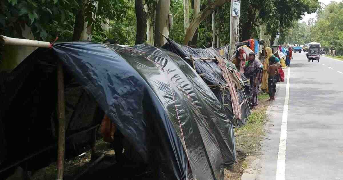 কুড়িগ্রামে ৫০ হাজার মানুষ আশ্রয়হীন, নতুন প্লাবিত চিলমারী শহর