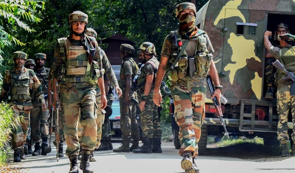 জম্মু-কাশ্মীর থেকে দশ হাজার সেনা প্রত্যাহারের সিদ্ধান্ত