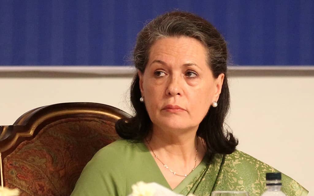 নেতৃত্ব বদলে সোনিয়াকে চিঠি পাঠালেন ২৩ শীর্ষ নেতা