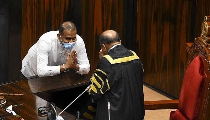 শ্রীলঙ্কায় সংসদে ফাঁসির আসামির শপথ