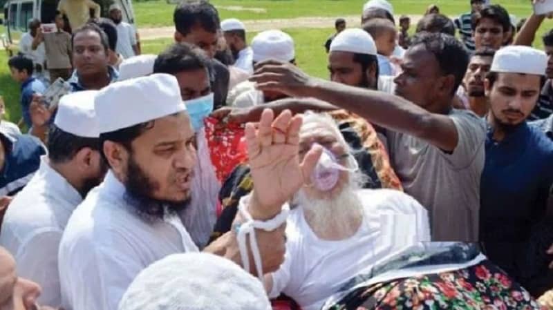 মনে বুকভরা কষ্ট নিয়েই চলে গেলেন আল্লামা শফী