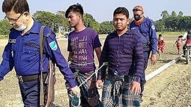 মানিকগঞ্জে অবৈধভাবে বালু উত্তোলনের দায়ে ২ যুবকের কারাদণ্ড