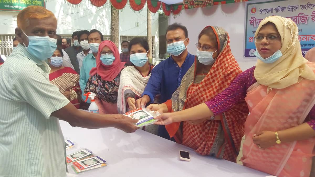 সারের জন‌্য কৃষককে এখন জীবন দিতে হয় না : চুমকি