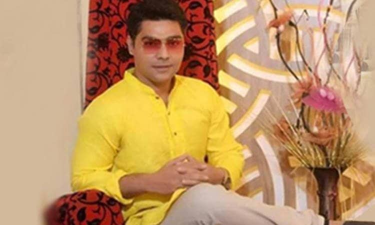 এসআই আকবরের মোবাইল, সিম কার্ড ও কাপড় উদ্ধার