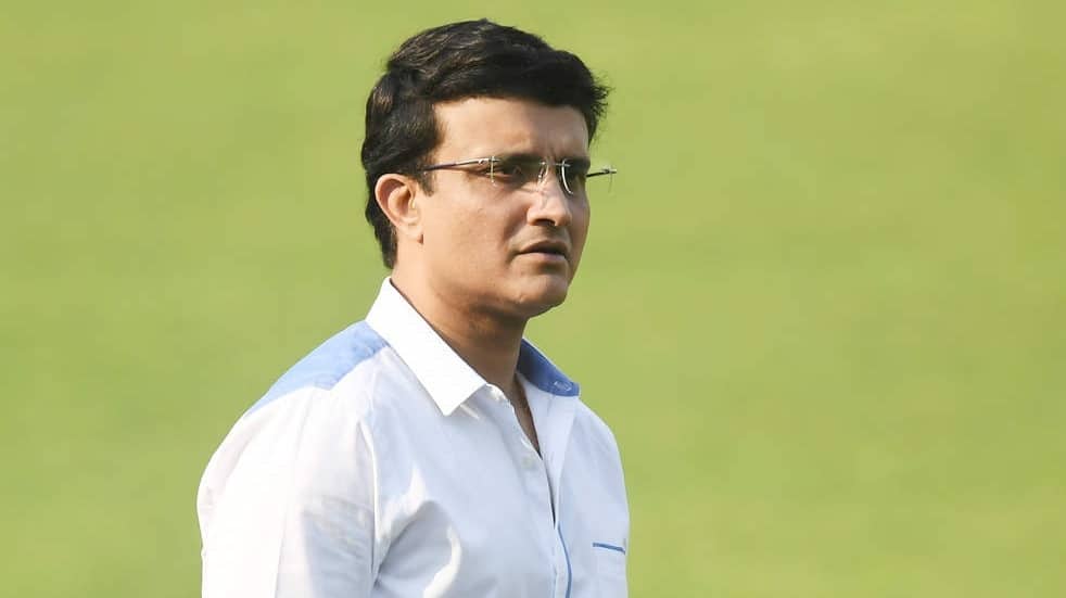 সৌরভকে দিয়ে বিজ্ঞাপন করে বিপাকে পড়েছিল সংস্থা