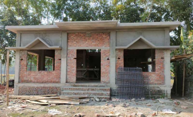 মন্ত্রণালয় থেকে বরাদ্দ পাওয়া গাড়ি কেনার টাকা দিয়ে মসজিদ বানালেন মেয়র!