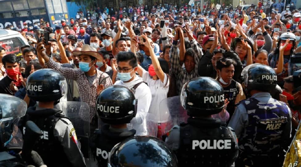 মিয়ানমারে ২৩০০ বিক্ষোভকারীকে মুক্তি দিল জান্তা