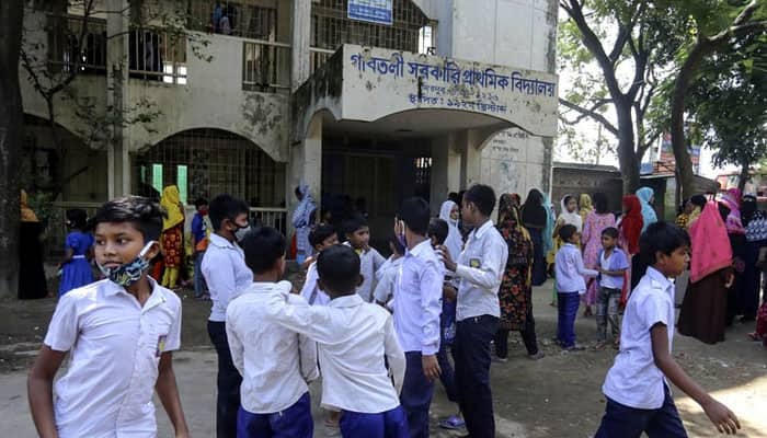 শিক্ষাপ্রতিষ্ঠান খোলা নিয়ে সংশয়