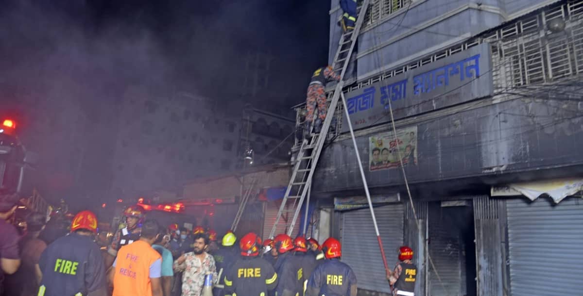 সুমাইয়ার জন্য কাঁদতেও পারলেন না কেউ