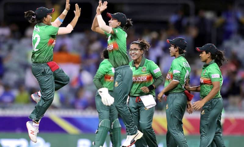 এক বছরের মধ্যেই টেস্ট অভিষেক হবে সালমা-রুমানাদের