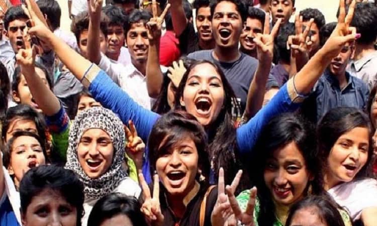 এইচএসসির সাধারণ ও মেধাবৃত্তির ফল প্রকাশ