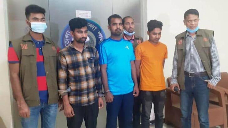 নগদ-বিকাশের কোটি টাকা নিয়ে গ্রেফতার তিনজনই মধুপুরের