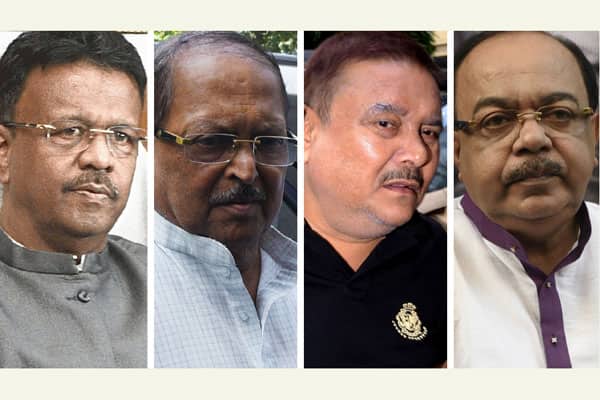 মমতার হেভিওয়েট নেতাদের গ্রেফতার করলো সিবিআই