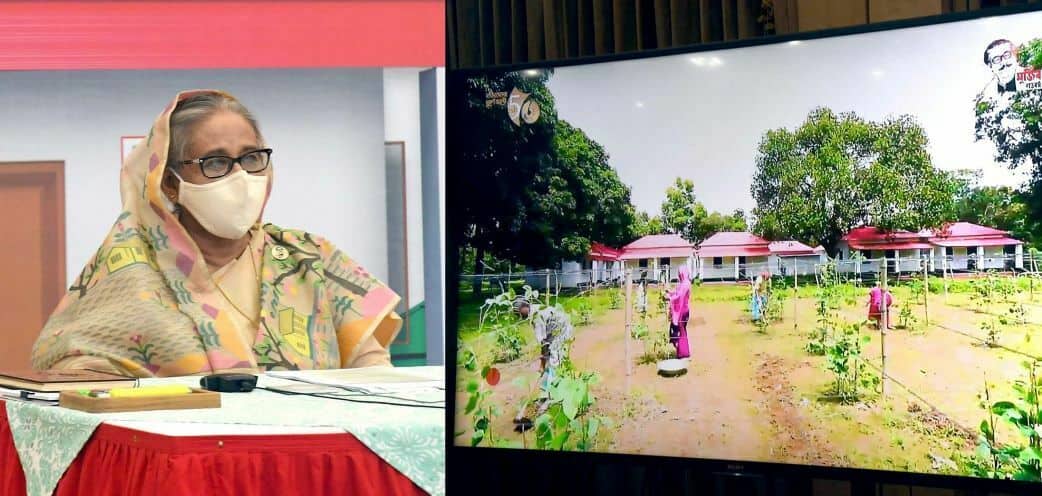 জমিসহ আরও ৫৩ হাজার ৩৪০টি পরিবারকে ঘর প্রদান করলেন প্রধানমন্ত্রী