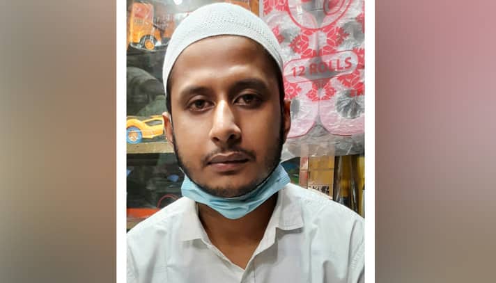 হিন্দু ধর্ম ত্যাগ করে ইসলাম গ্রহণ করলেন যুবক