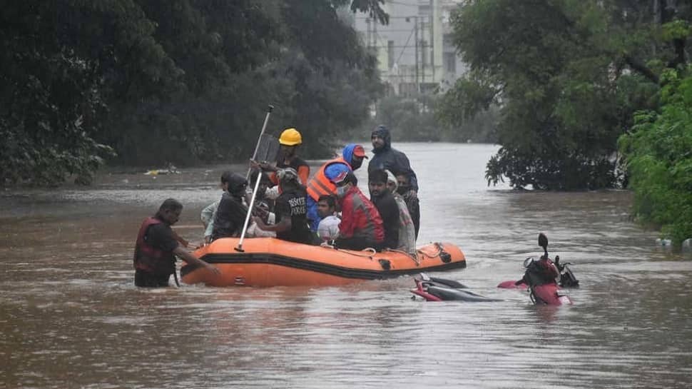 ভারতের মহারাষ্ট্রে ভূমিধসে মৃতের সংখ্যা বেড়ে ১৯২
