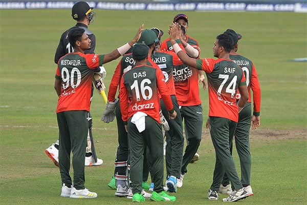 নাসুম-মুস্তাফিজের বোলিং তাণ্ডবে ৯৩ রানেই গুটিয়ে গেল নিউজিল্যান্ড