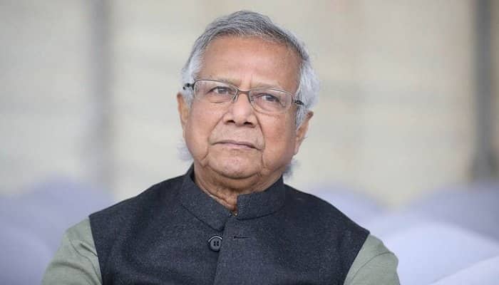 আত্মসমর্পণ করে জামিন পেলেন ড. ইউনূস