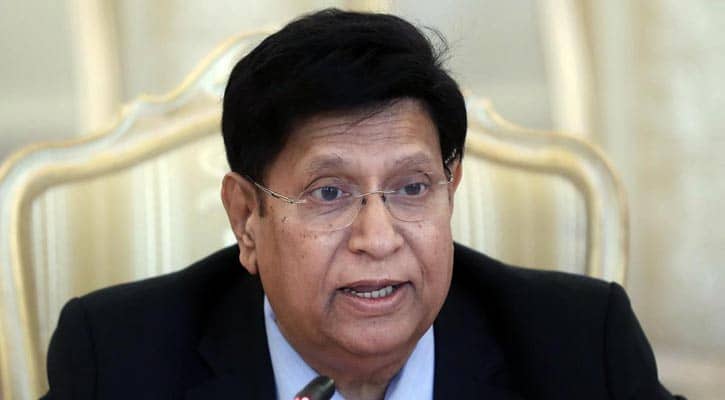 প্রবাসী কর্মীদের চাকরিতে পুনর্বহালের আহ্বান