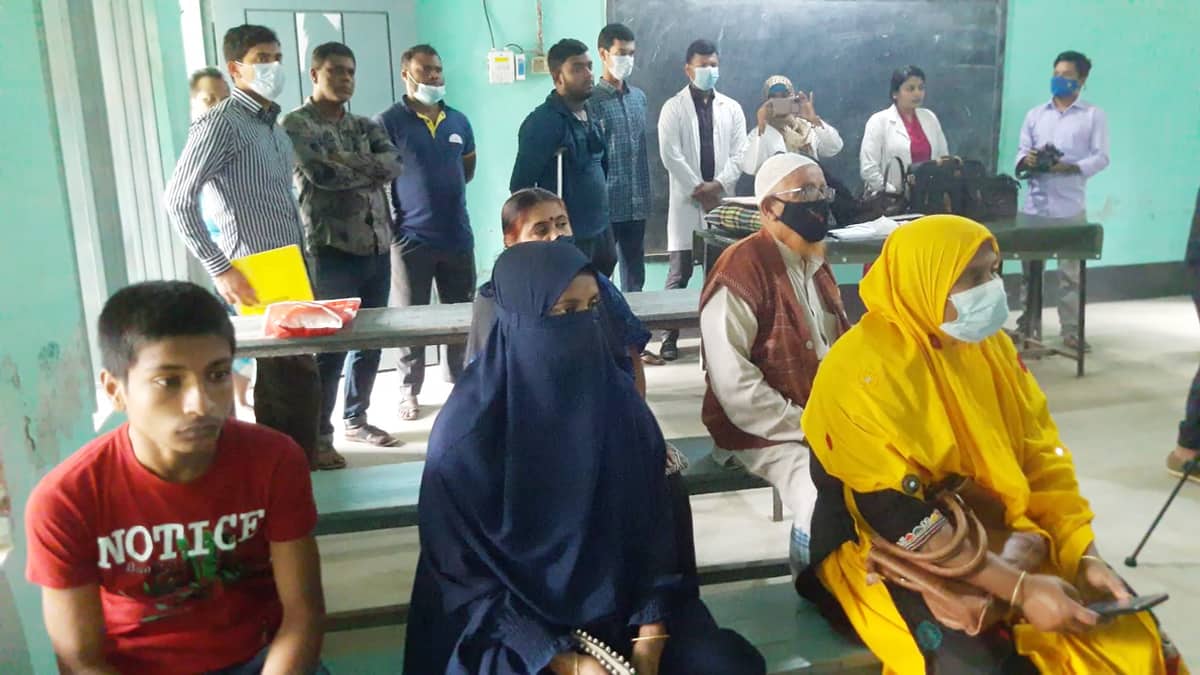 কালীগঞ্জ কল্যাণ সংস্থার ফিজিওথেরাপী ক্যাম্প