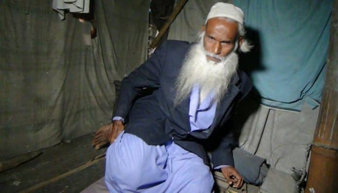 চেয়ারম্যান পদে হেরে এমপি প্রার্থী হওয়ার ঘোষণা ভিক্ষুকের