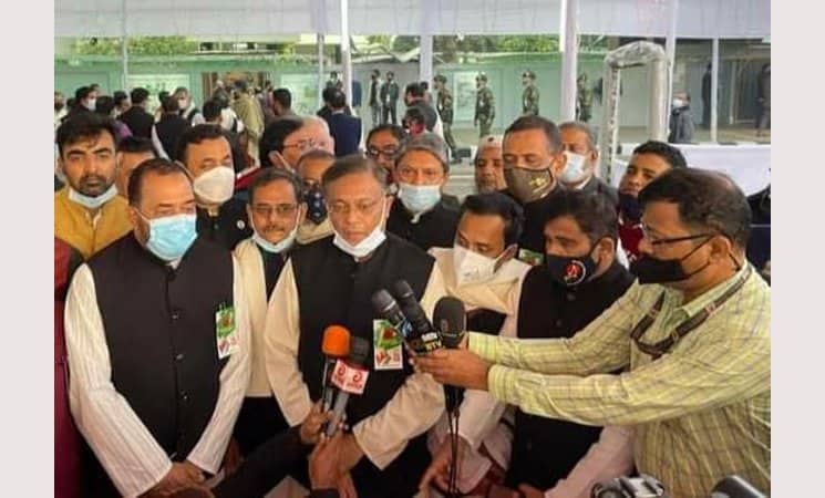 সব বাধা অতিক্রম করে শেখ হাসিনা’র নেতৃত্বে দেশকে বঙ্গবন্ধুর স্বপ্নের ঠিকানায় নিয়ে যাবো: তথ্যমন্ত্রী