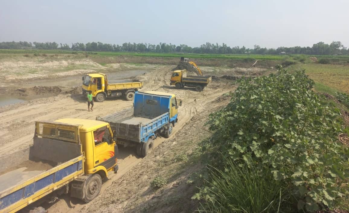 প্রশাসন হঠাৎ নিরব কেন?