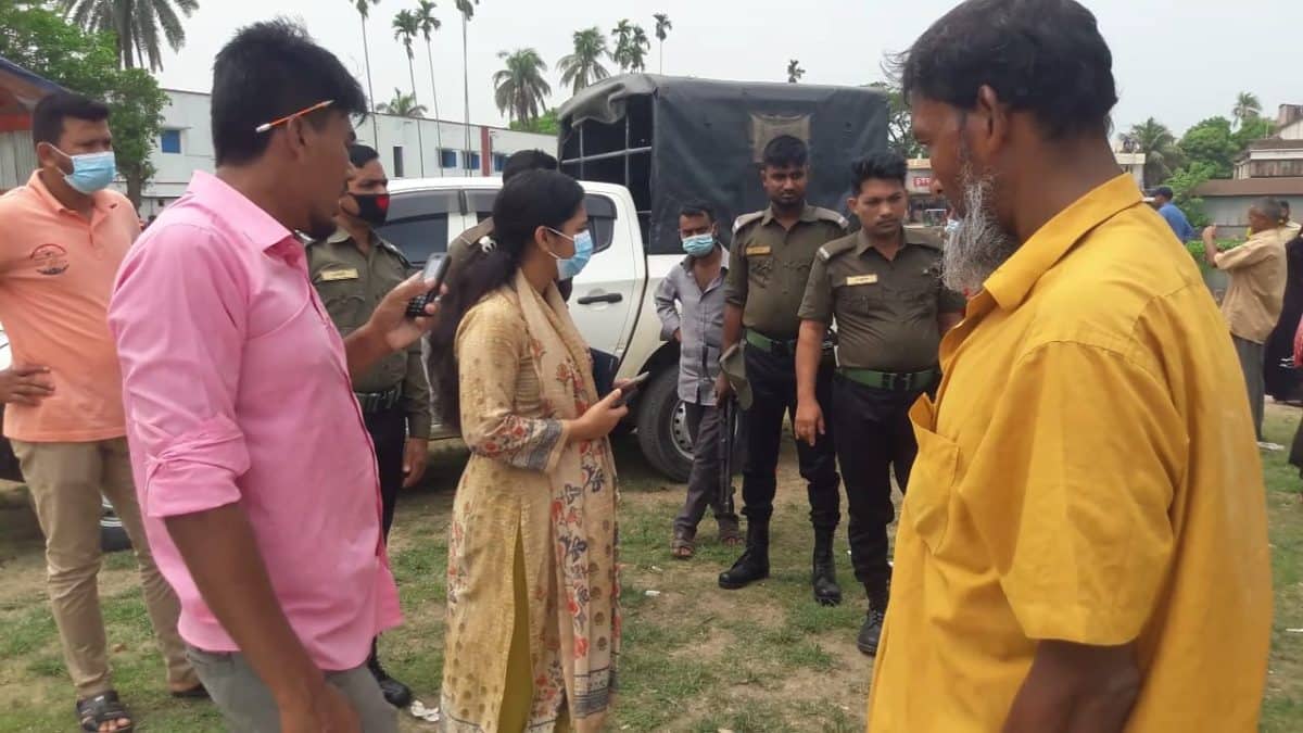 কালীগঞ্জে ব্যবসায়ীদের অবস্থান ধর্মঘট