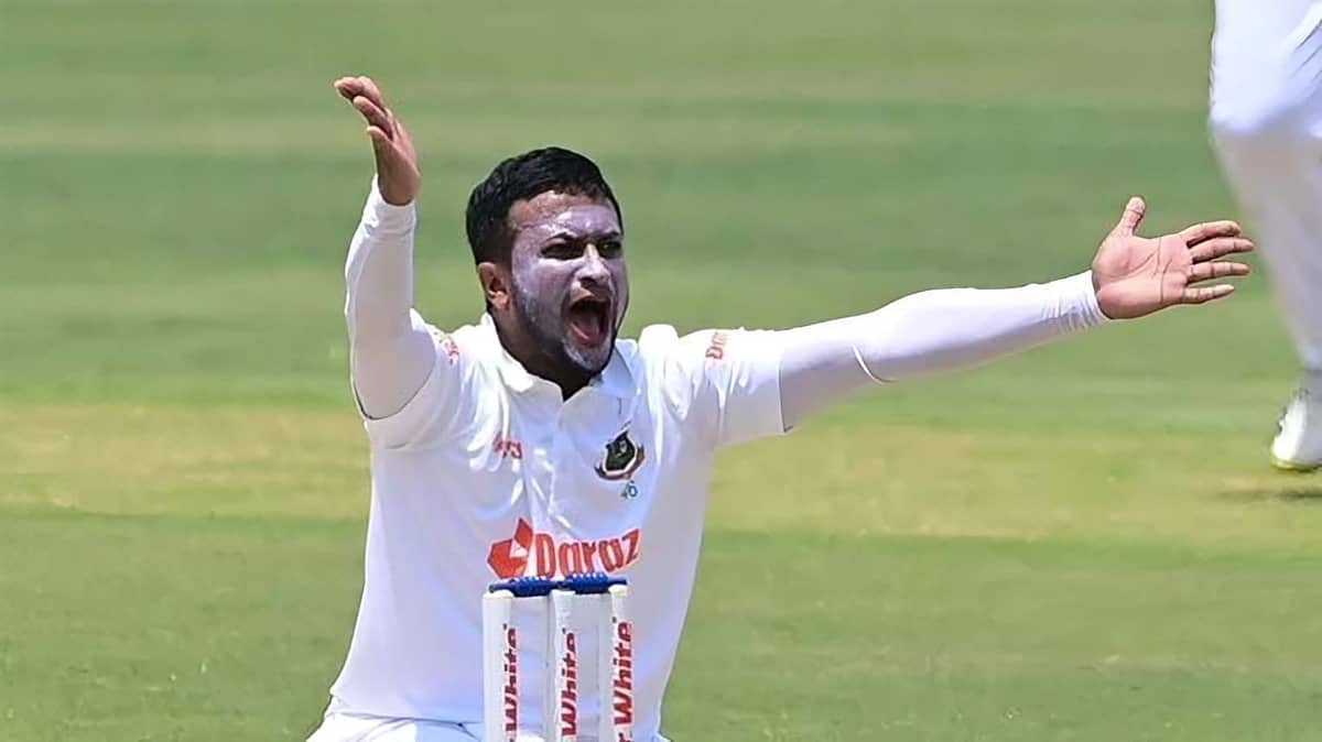 চার বছর পর যে রেকর্ড গড়লেন সাকিব
