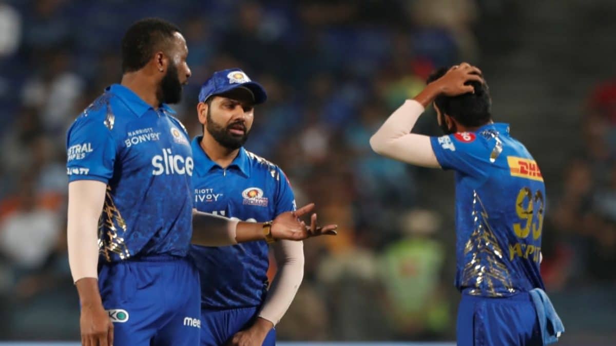 লজ্জার রেকর্ডে নাম লেখালো মুম্বাই ইন্ডিয়ান্স