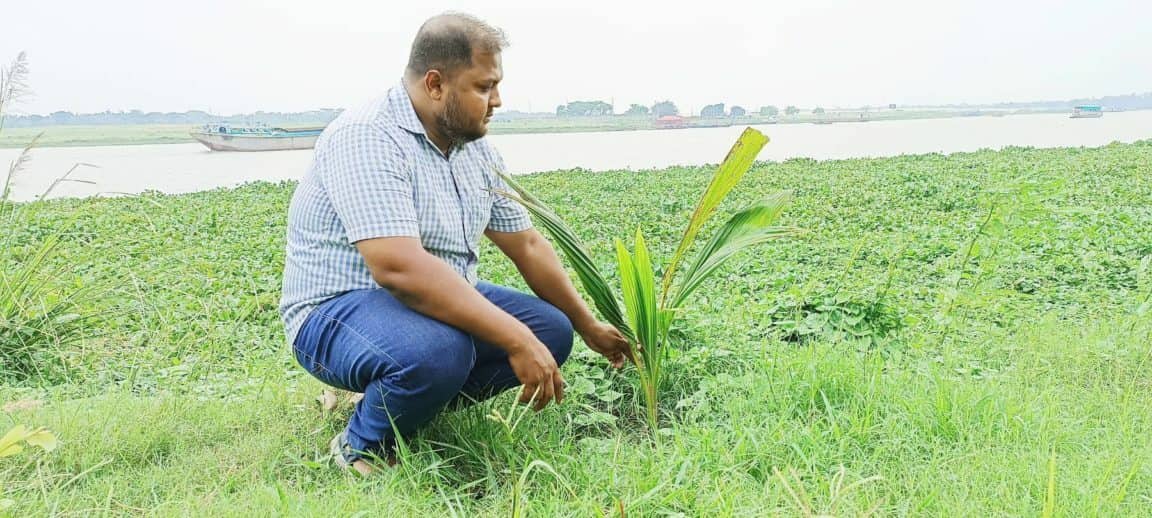 কালীগঞ্জে আবুল খায়ের সিরামিকের সবুজায়ন কর্মসূচি