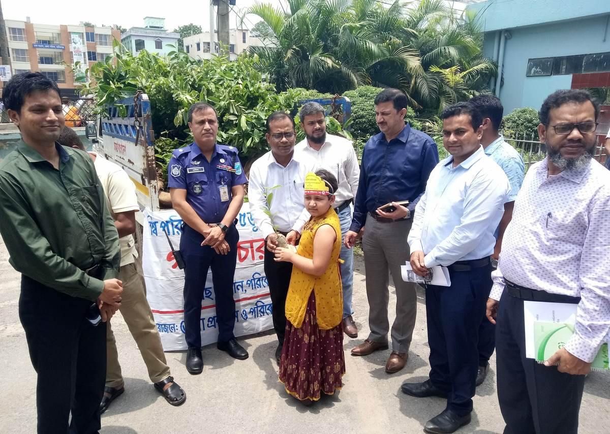 মানিকগঞ্জে নানা আয়োজনে বিশ্ব পরিবেশ দিবস উদযাপন