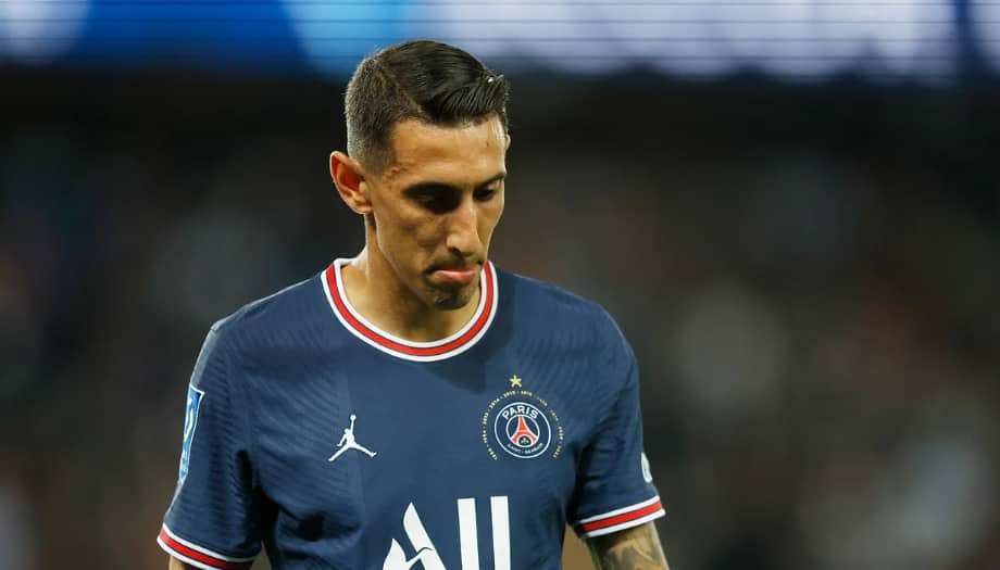 বার্সাতে খেলা হচ্ছেনা ডি মারিয়ার