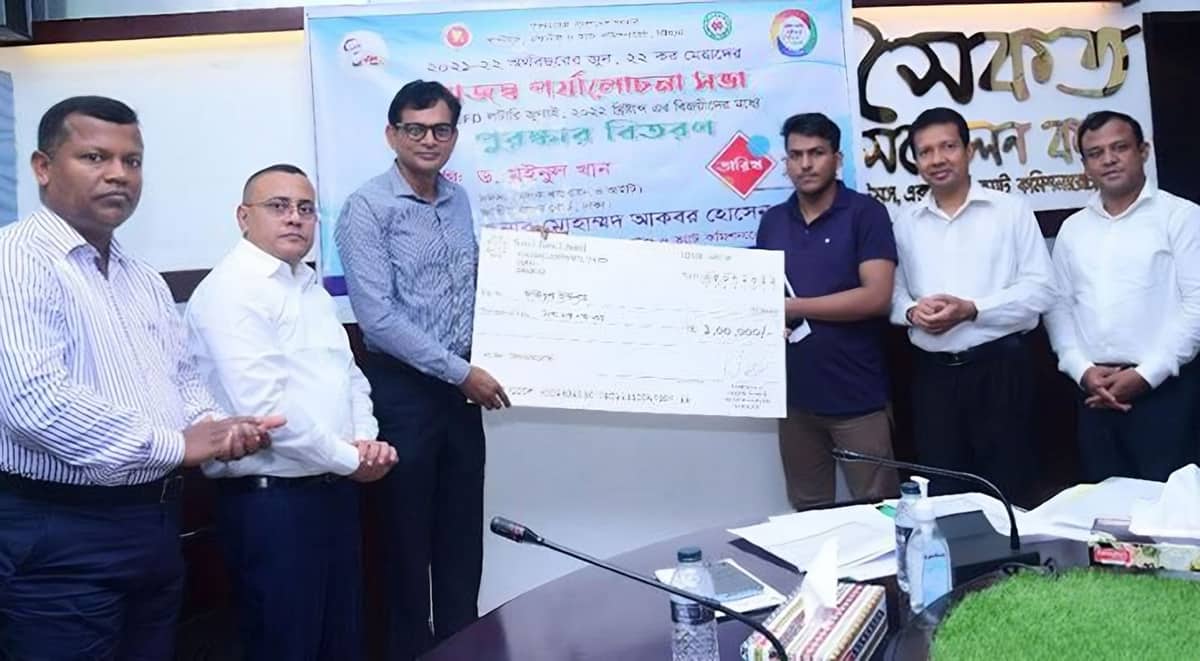 ১৭ টাকা ভ্যাট দিয়ে মিললো লাখ টাকা পুরস্কার